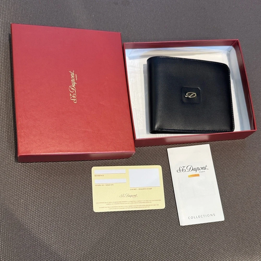 S.T. Dupont Bifold Wallet black leather
